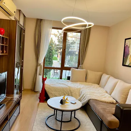 Prestige 1 Bedroom 4 People Hotel apartamentowy 4*