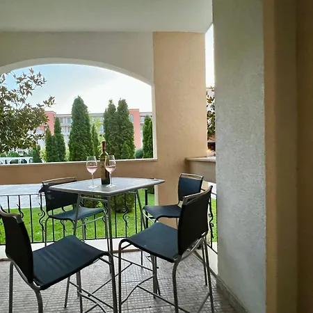 Prestige 1 Bedroom 4 People מלון דירות 4*
