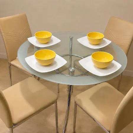 Prestige 1 Bedroom 4 People מלון דירות 4*