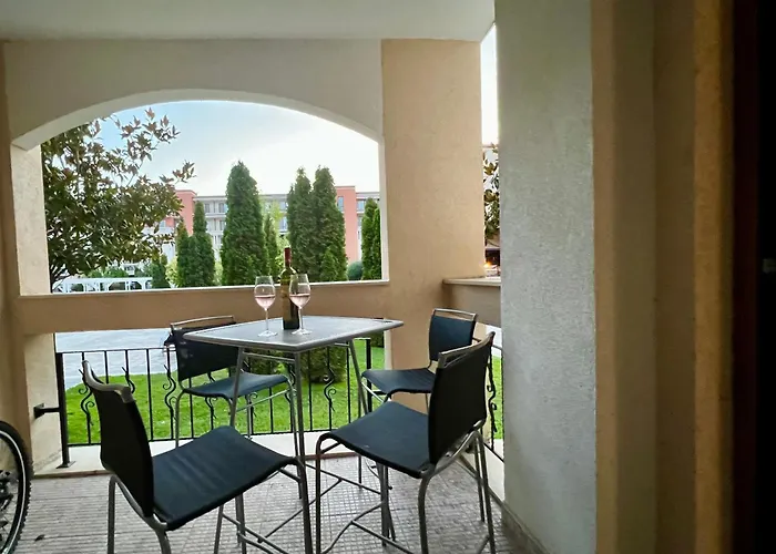 Prestige 1 Bedroom 4 People Apartmanhotel 4*